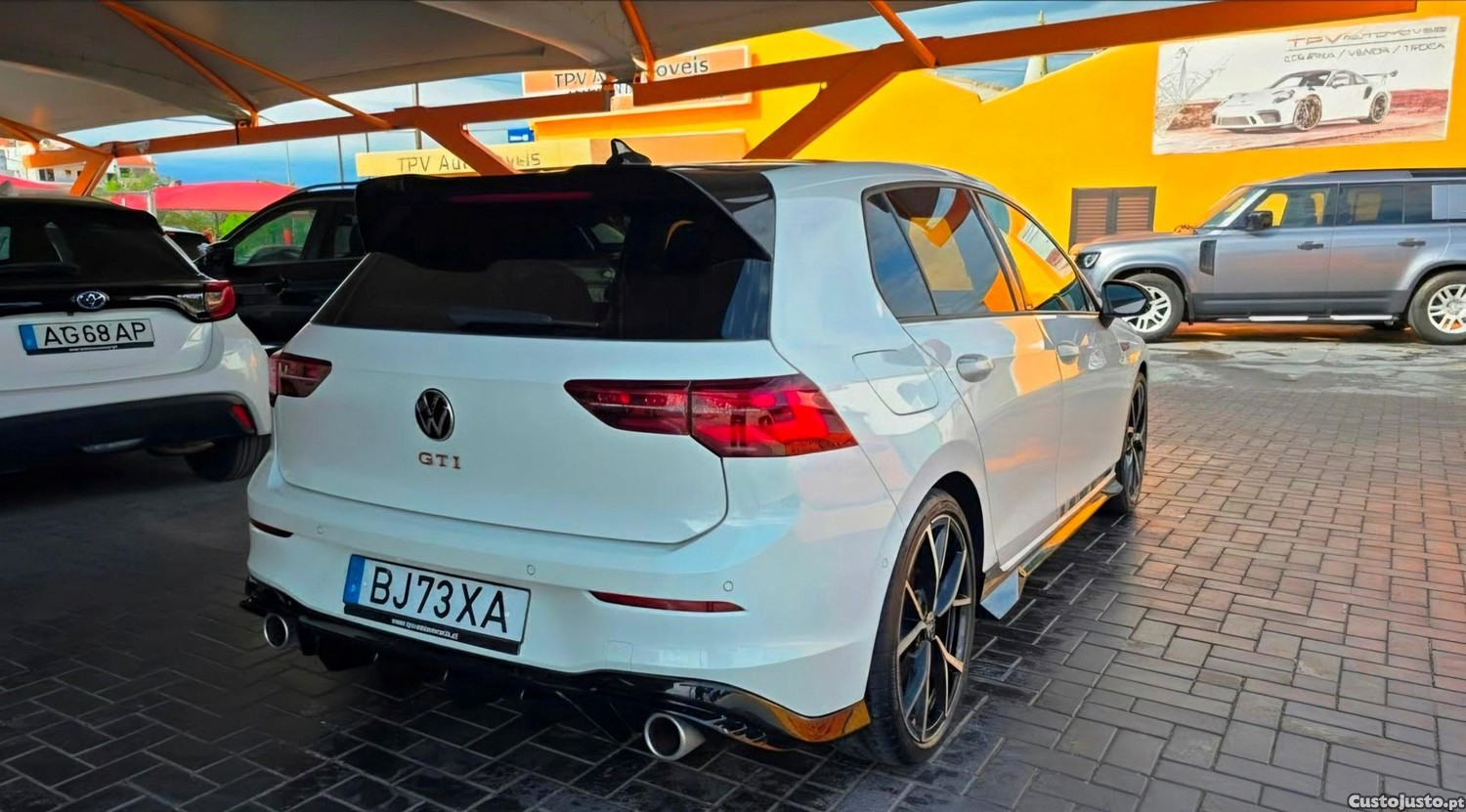VW Golf 2.0 TSI GTI DSG - 23 — photo 2