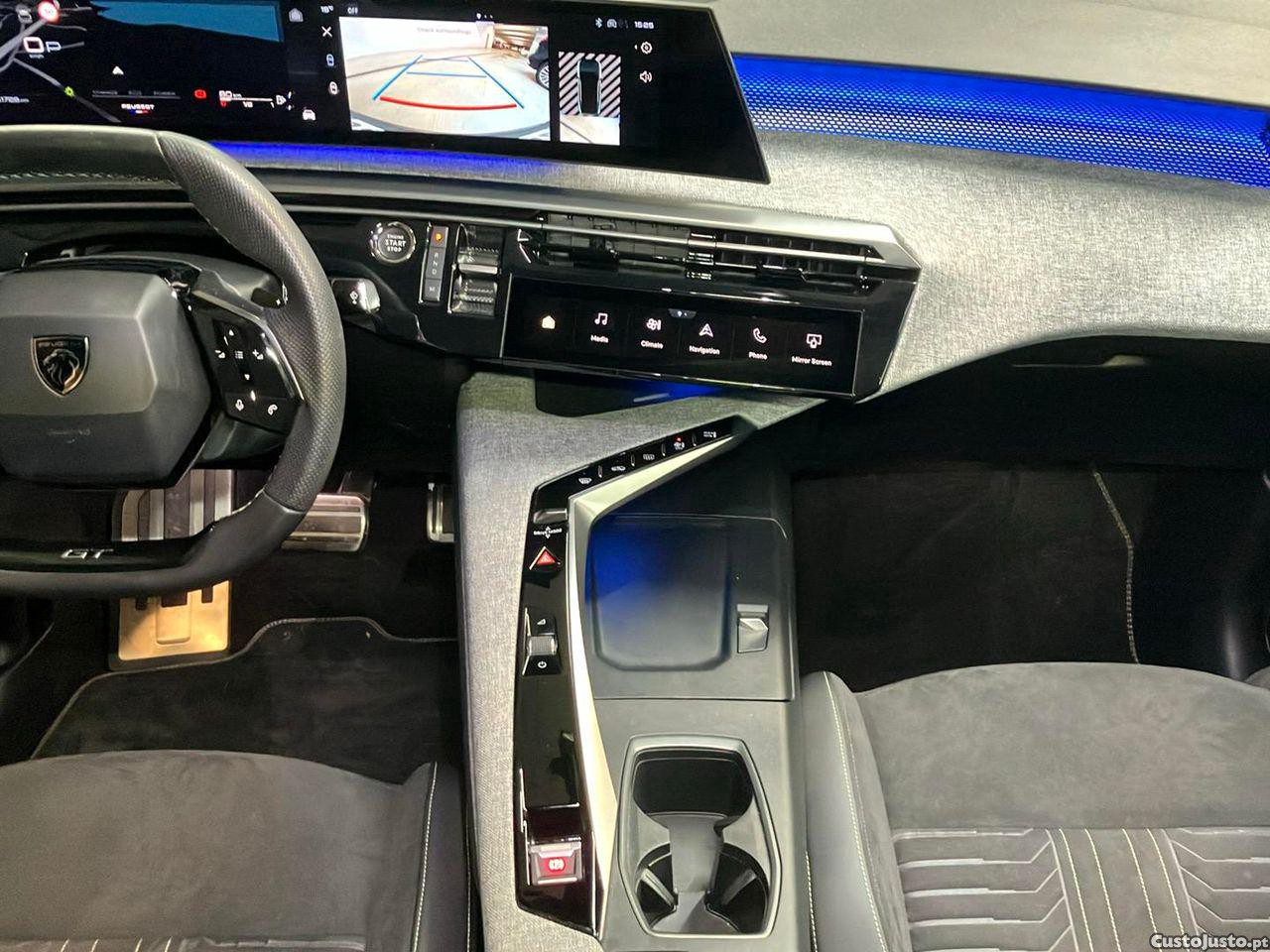 Peugeot 3008 Hybrid 145 e-DSC6 GT — fotografia 14