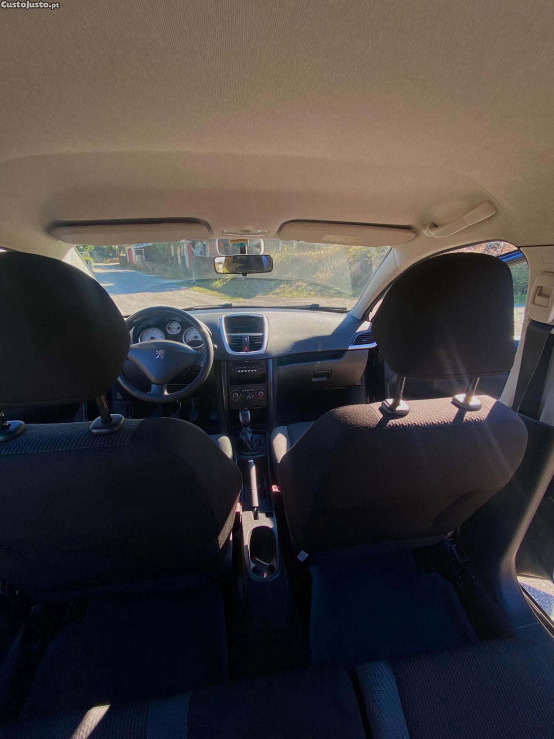 Peugeot 207 1.4 HDI — fotografia 3