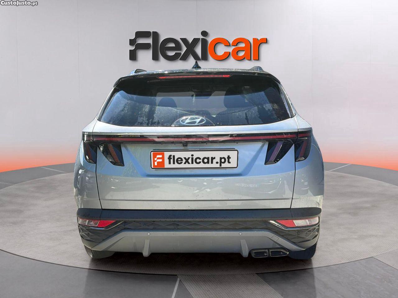 Hyundai Tucson 1.6 CRDi Vanguard — fotografia 13