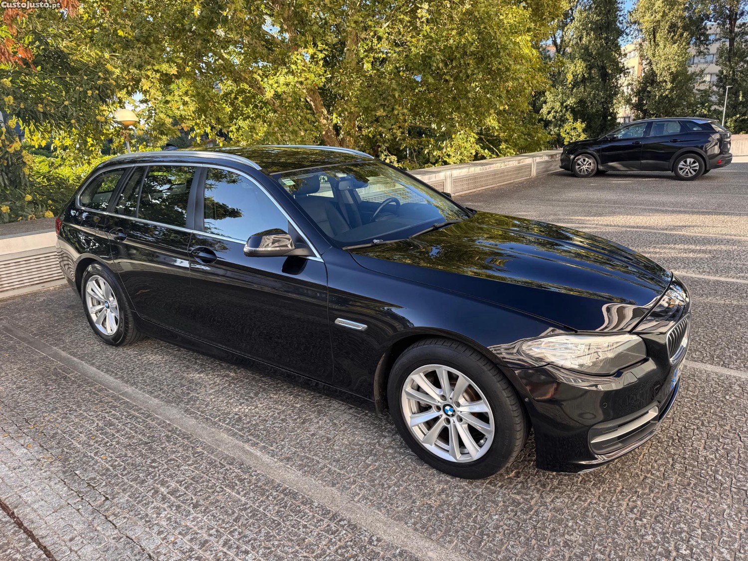 BMW 520 d Touring 190cv Auto | Nacional | 11/2016 | Histórico Completo — fotografia 5