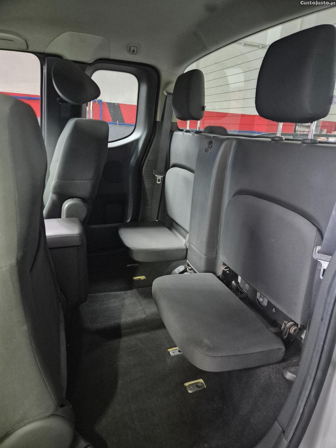 Nissan Navara King Kab — fotografia 3