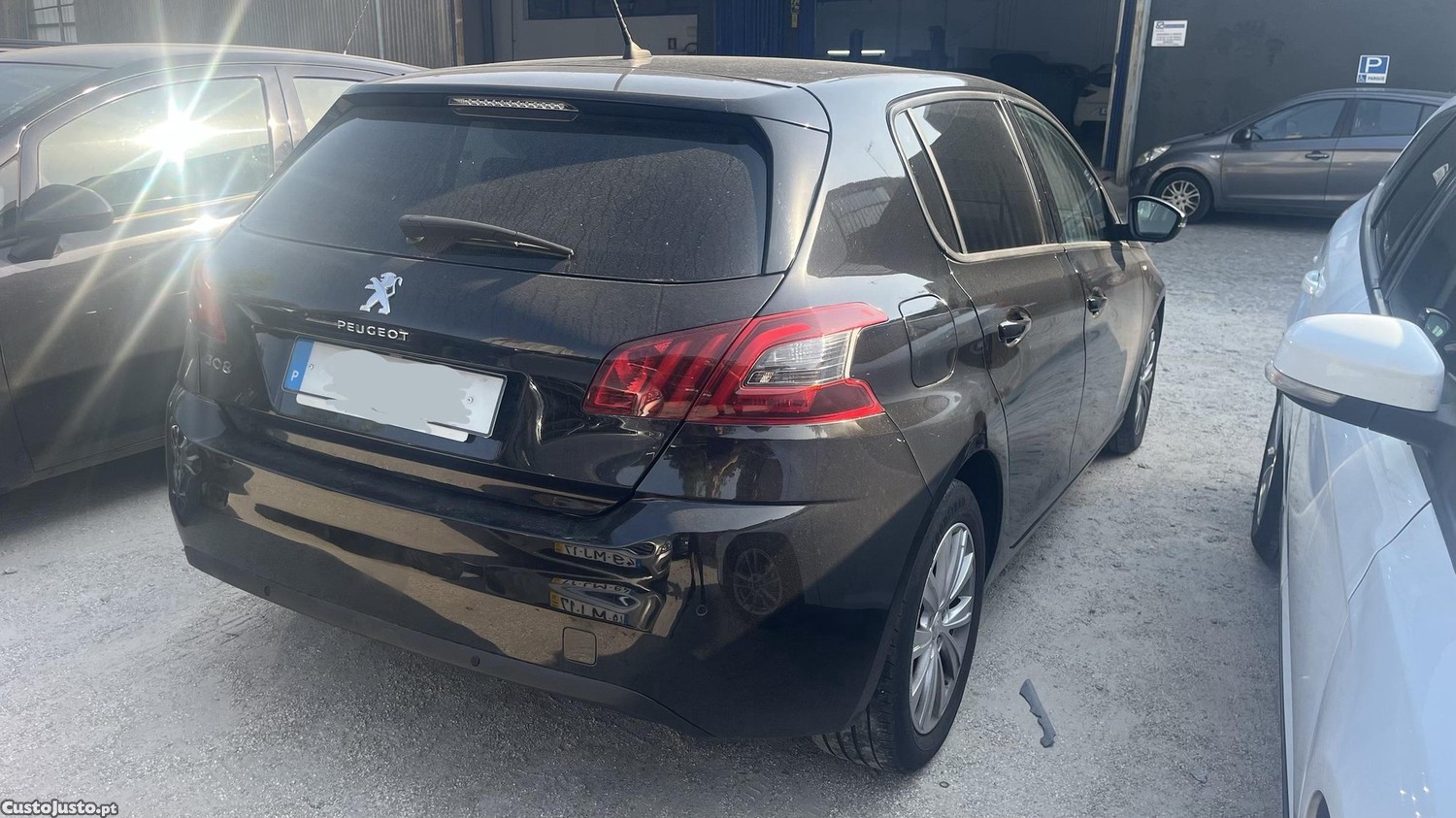 Peugeot 308 1.5 BlueHDi 100cv2018 — fotografia 4
