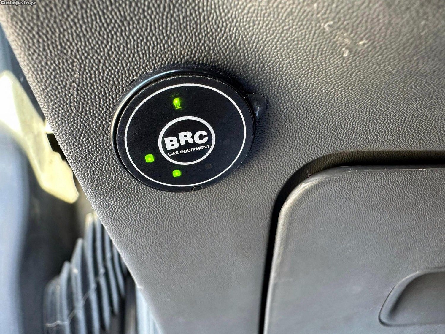 SEAT Ibiza 1.2 12V GPL — fotografia 2