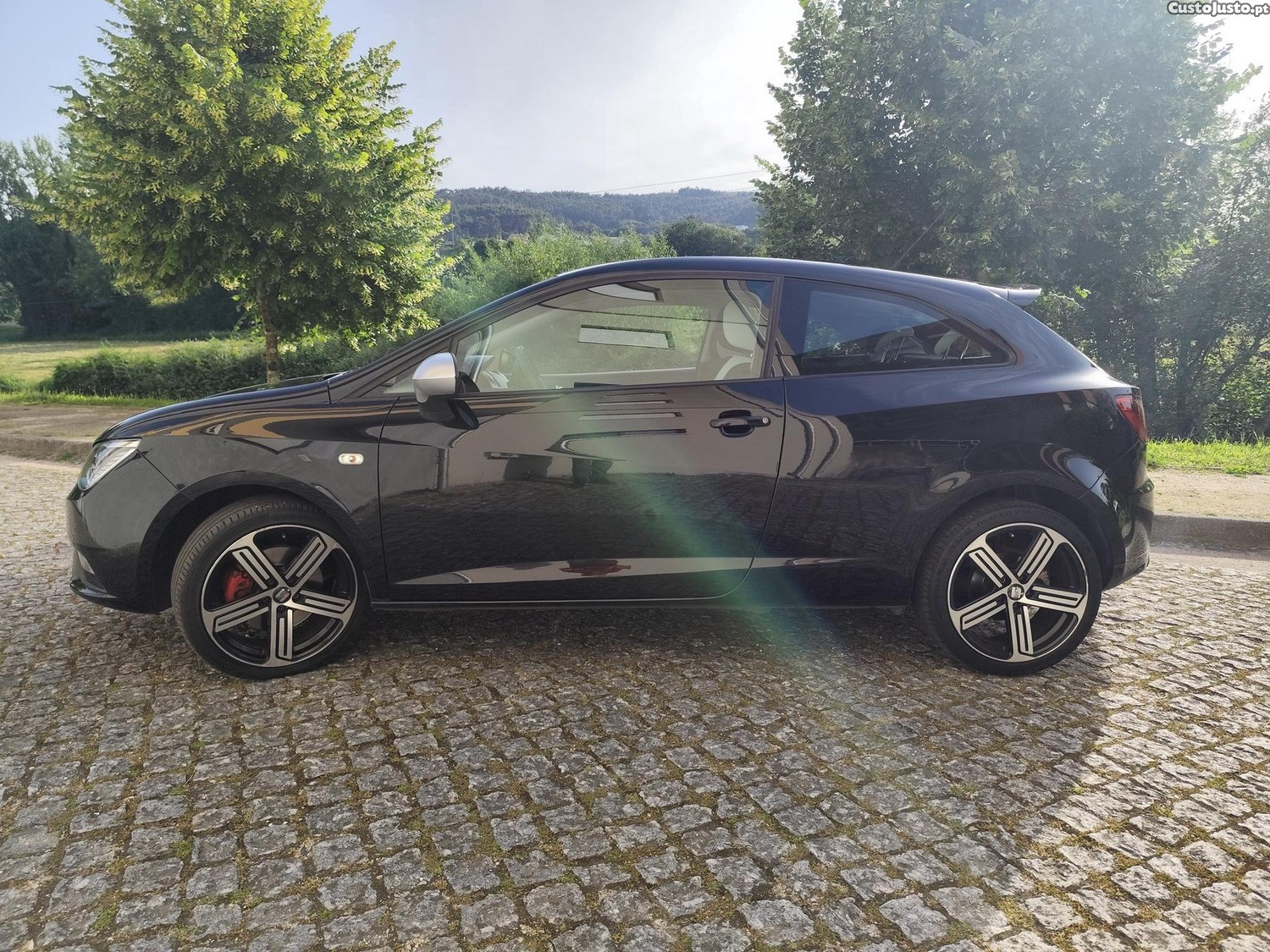 SEAT Ibiza 1.6 TDI FR — fotografia 16