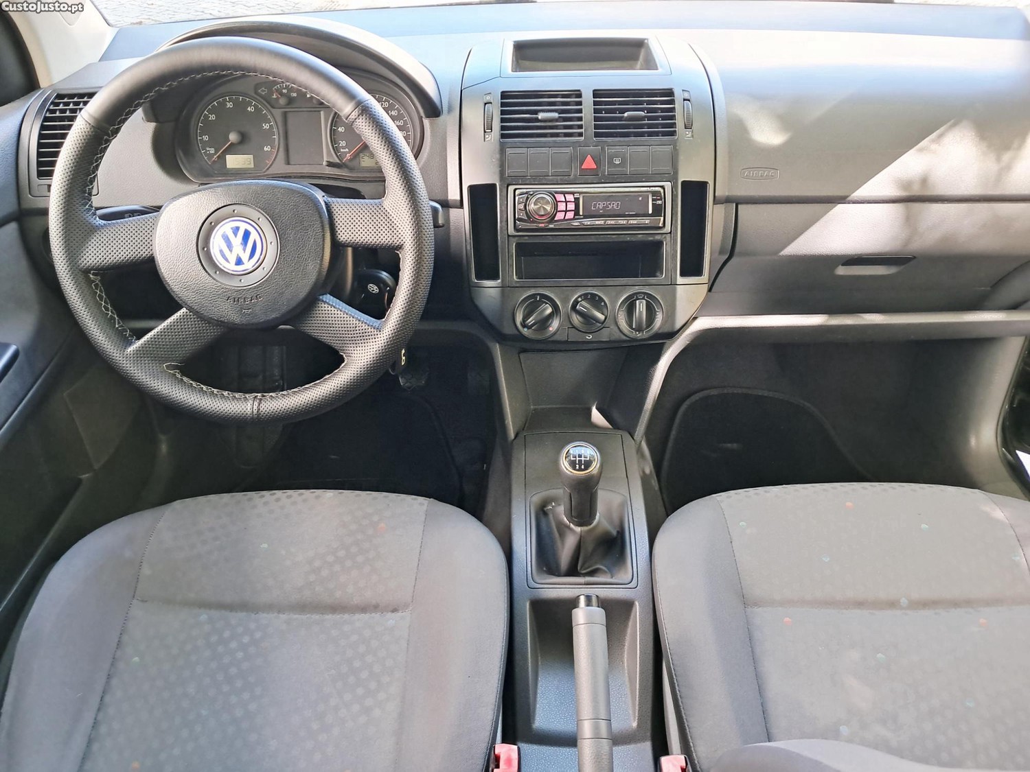 Volkswagen Polo Unico dono de garagem sem nada a fazer — fotografia 5