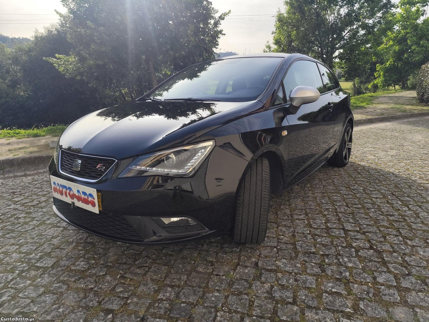 SEAT Ibiza 1.6 TDI FR — fotografia 18