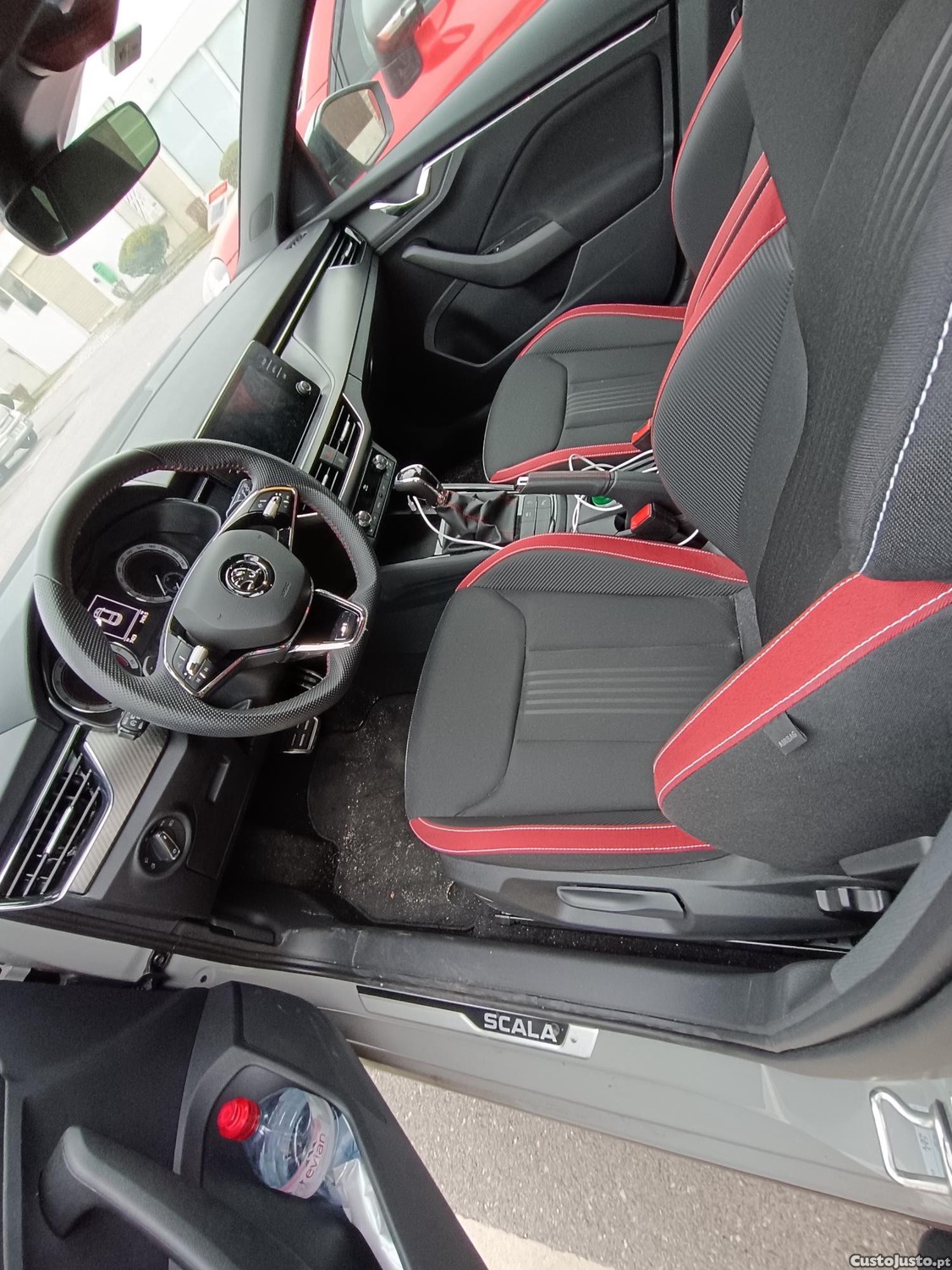 Skoda Scala koda1.0 TSI Monte Carlo DSG | 110 cv — fotografia 9