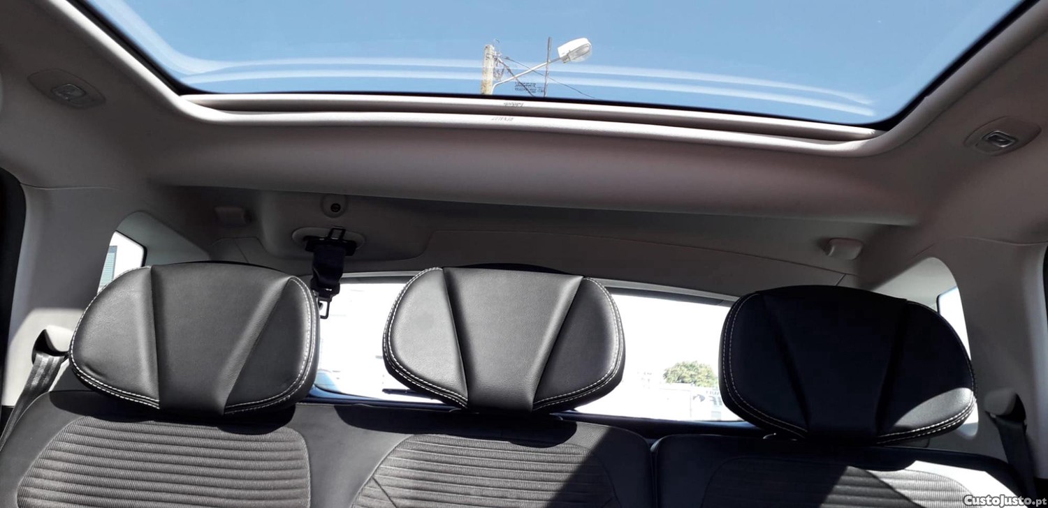 Renault Scénic 1.2 TCE 130 CV Bose Edition — fotografia 5