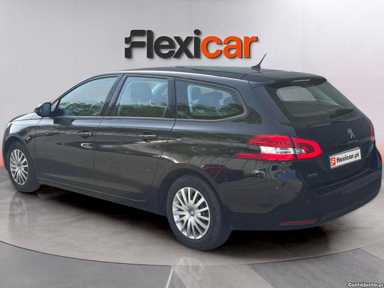 Peugeot 308 SW 1.5 BlueHDi Style — fotografia 14