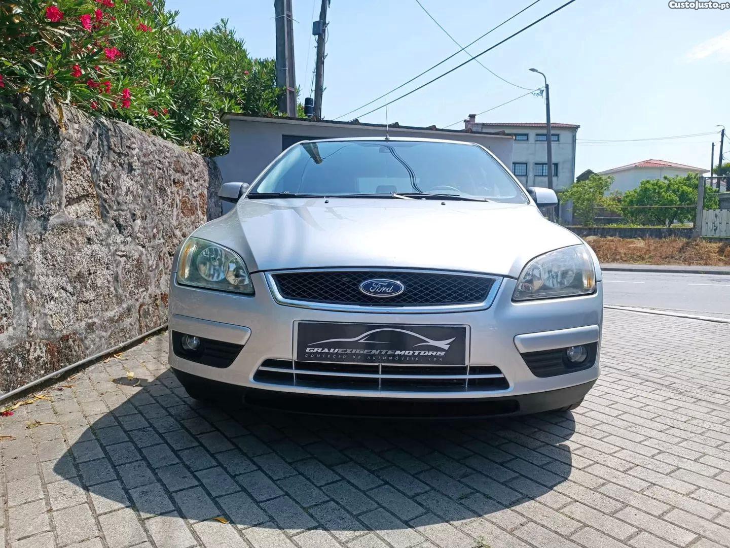 Ford Focus 1.6 tdci connection — fotografia 15