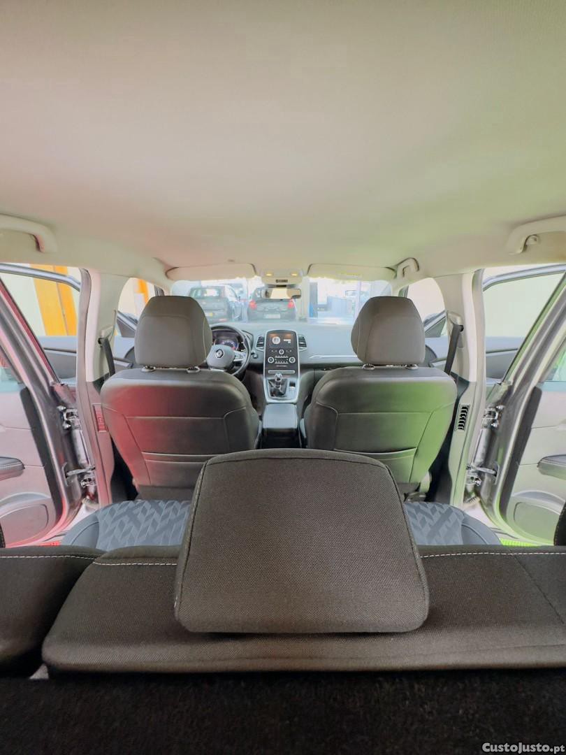 Renault Scénic dCi 130 FAP Start & Stop Dynamique — fotografia 5