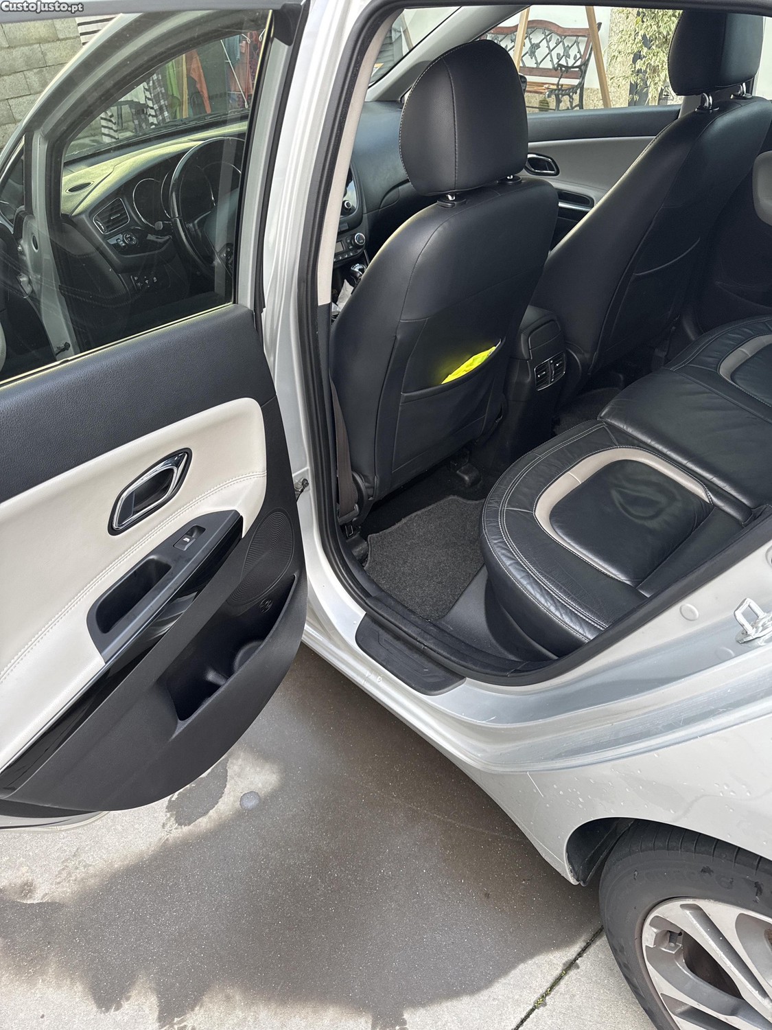 Kia Ceed 1.4crdi eco — fotografia 5