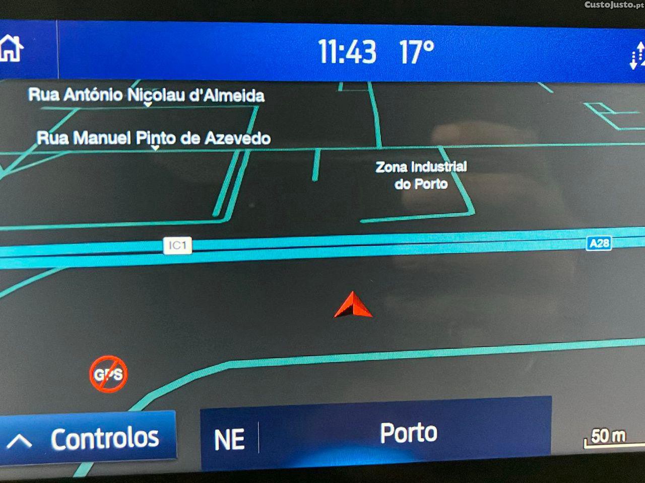 Ford Focus SW 1.0 EcoBoost ST-Line Aut. — fotografia 13