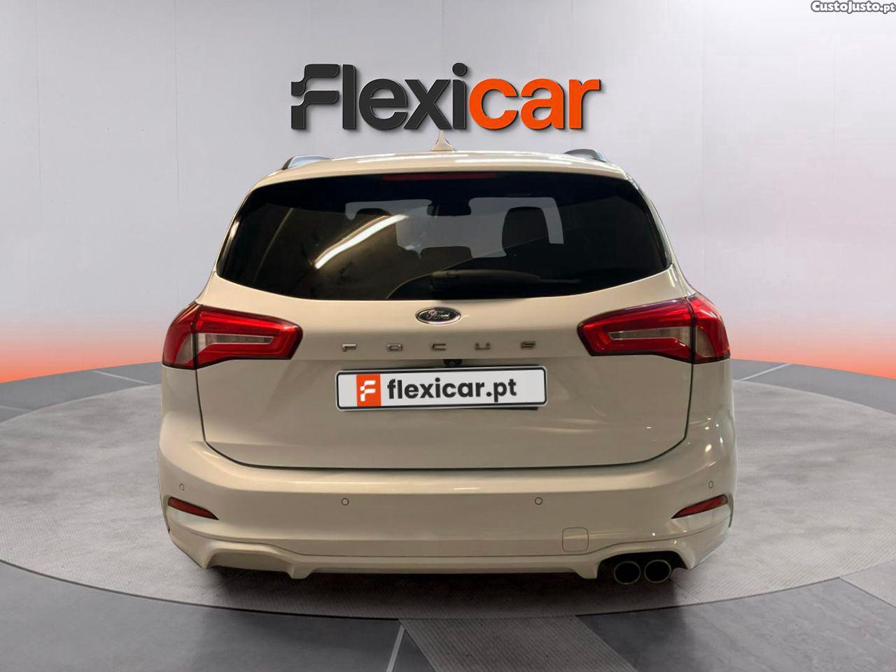 Ford Focus SW 1.0 EcoBoost ST-Line Aut. — fotografia 18