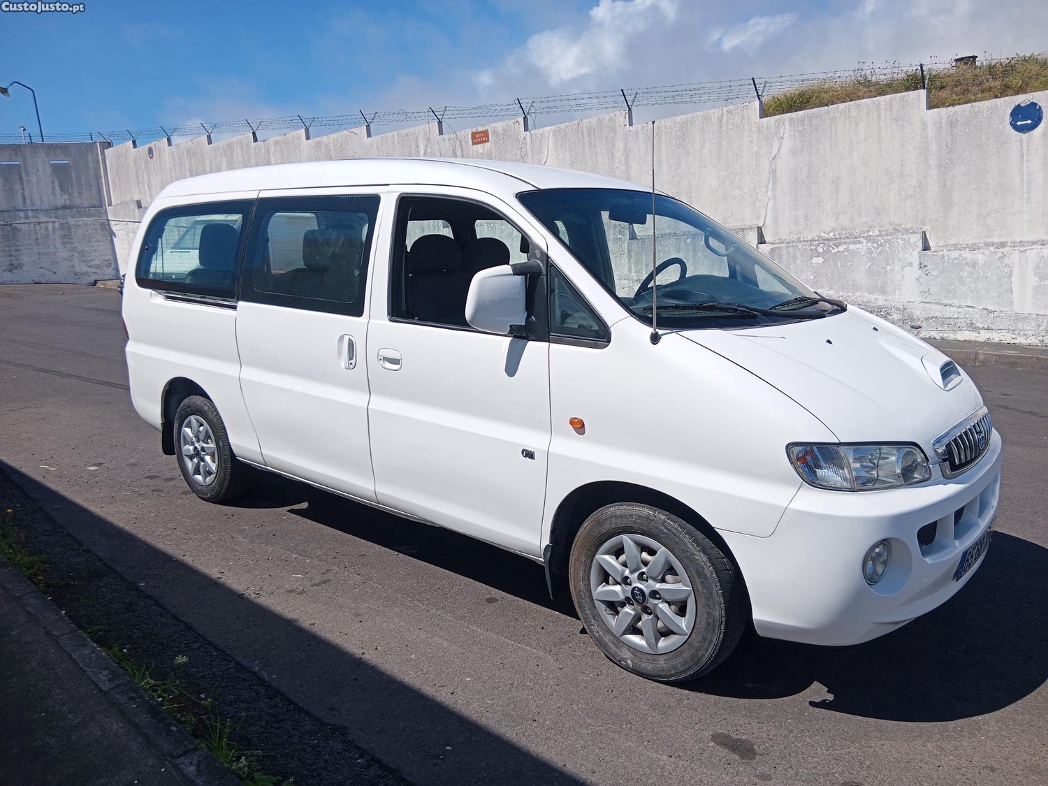 Hyundai H1 9 lugares — fotografia 5