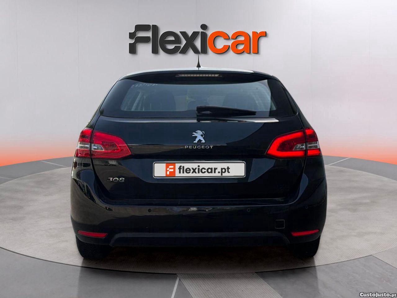 Peugeot 308 SW 1.5 BlueHDi Style — fotografia 10