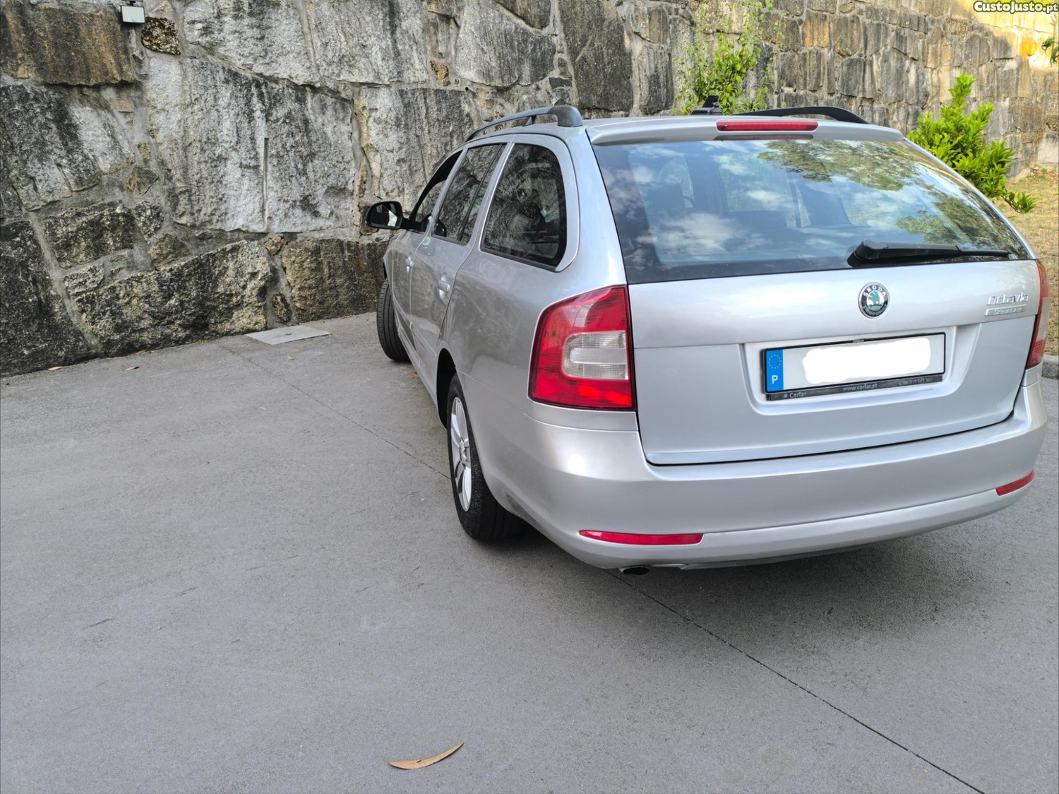 Skoda Octavia 1.6 TDI 105CV — photo 2