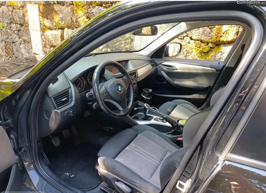 BMW X1 S Drive18D — fotografia 7