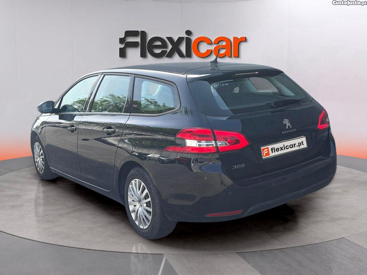 Peugeot 308 SW 1.5 BlueHDi Style — fotografia 12