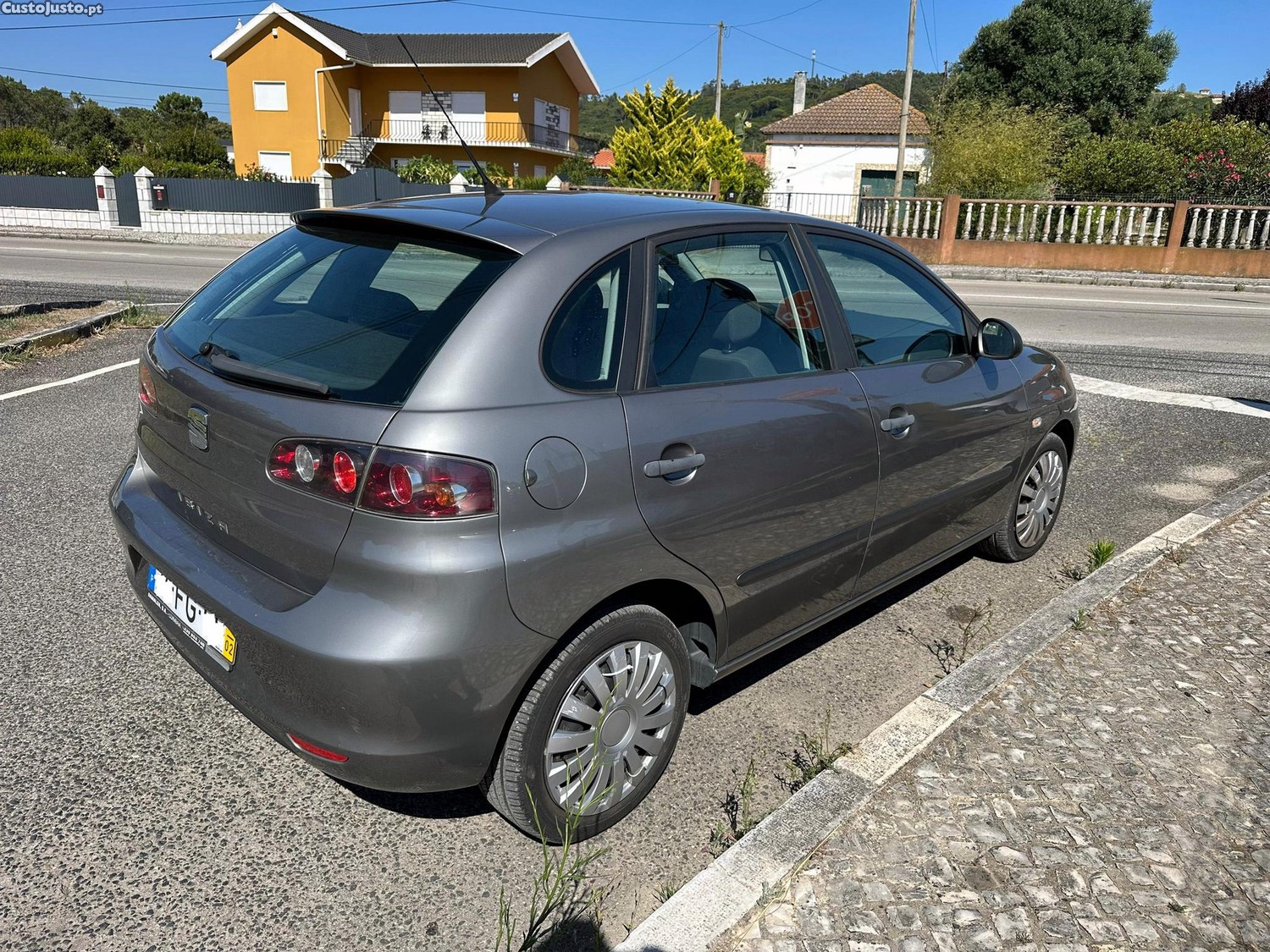 SEAT Ibiza 1.2 12V GPL — fotografia 10
