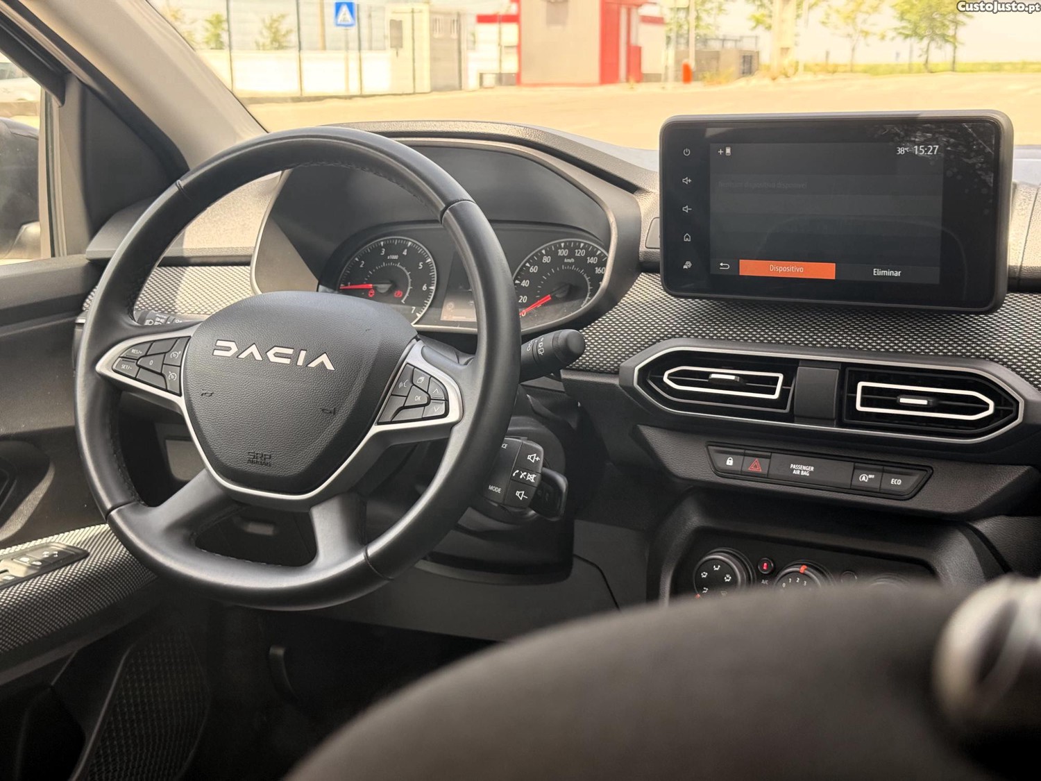Dacia Jogger 1.0 ECO-G Expression 7L Bi-Fuel 5P (101cv) — fotografia 6