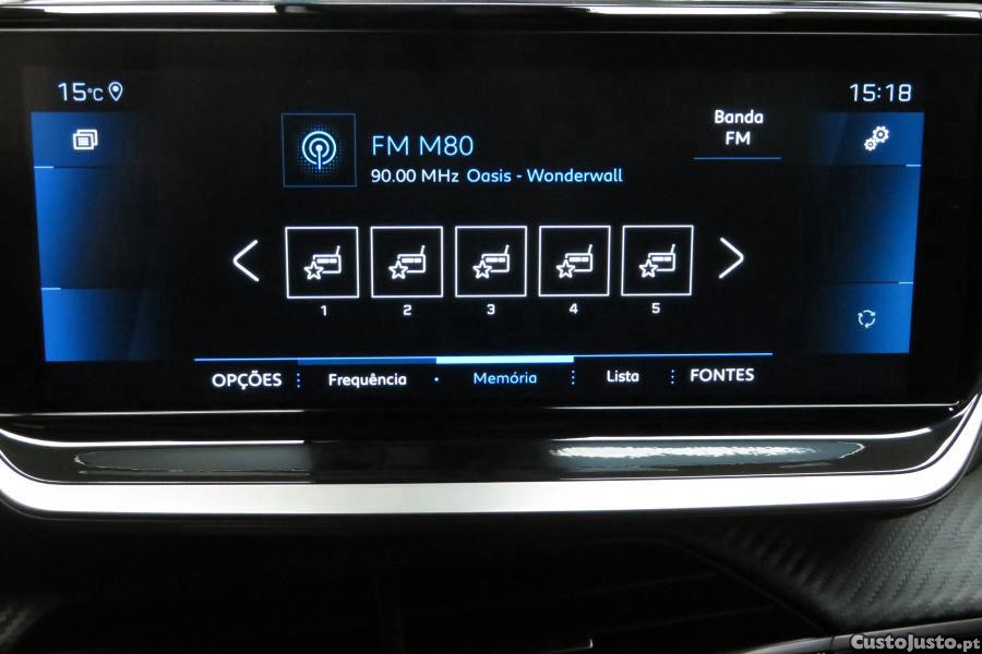 Peugeot 2008 1.2 PureTech Allure — fotografia 11