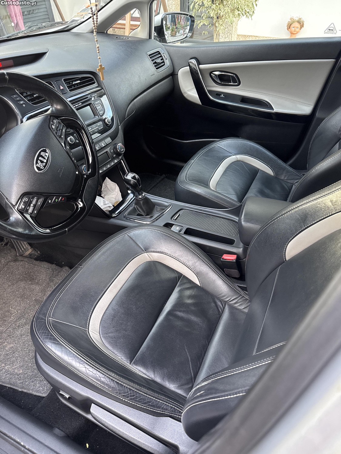 Kia Ceed 1.4crdi eco — fotografia 4