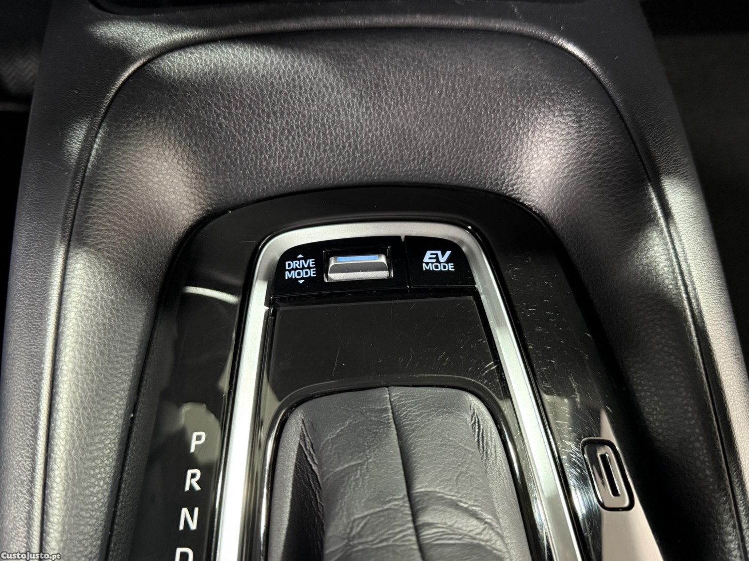 Toyota Corolla 1.8 HYBRID COMFORT AUTO 122 CV - NACIONAL - — fotografia 10