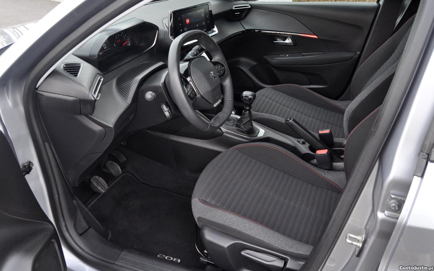 Peugeot 208 1.2 Active Pack — fotografia 8