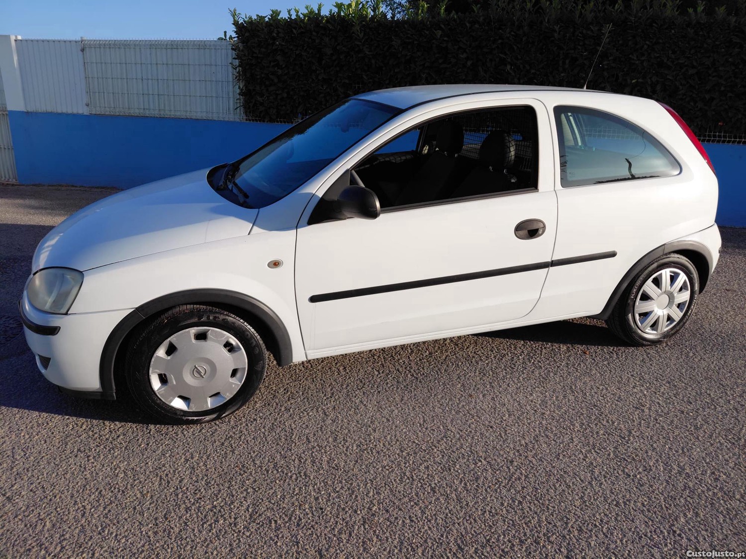 Opel Corsa 1.3 CDTI comercial — fotografia 9