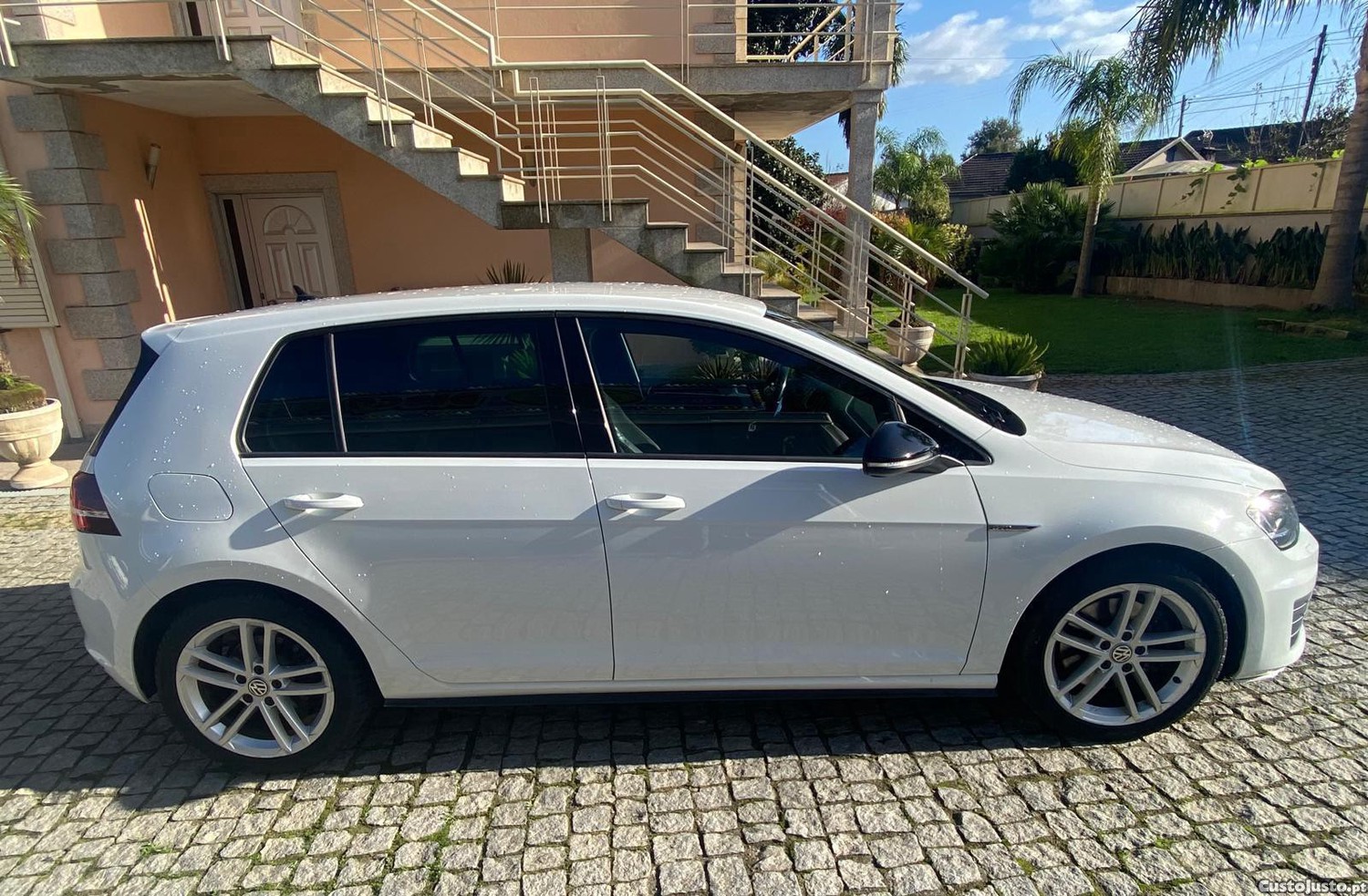 Volkswagen Golf GTD — fotografia 8