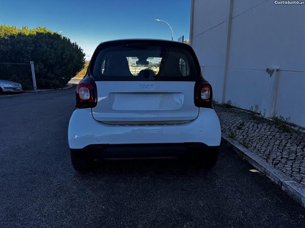 Smart Fortwo 0.900 — fotografia 3