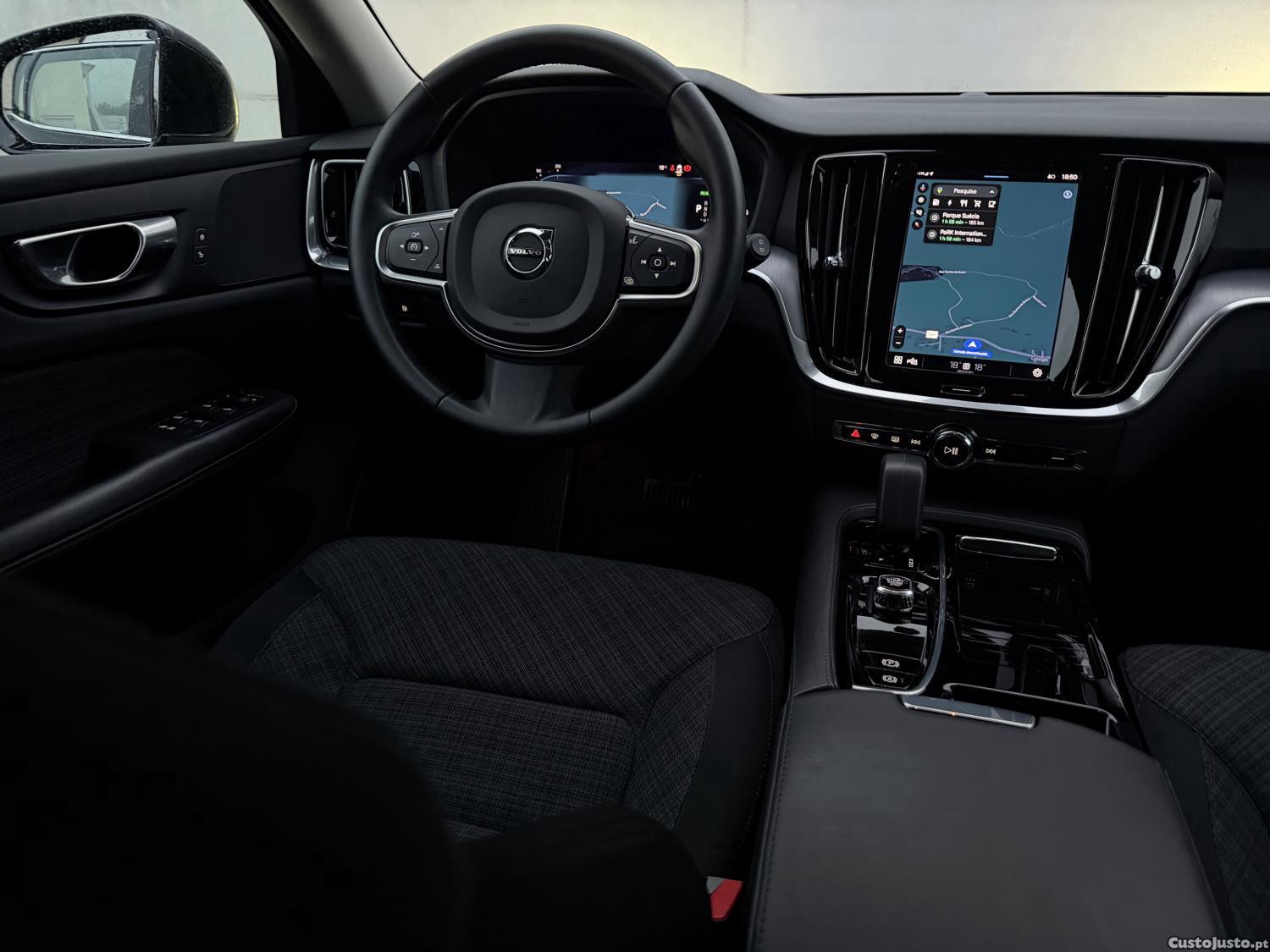 Volvo V60 2.0 T6 AWD TE Essent — fotografia 14