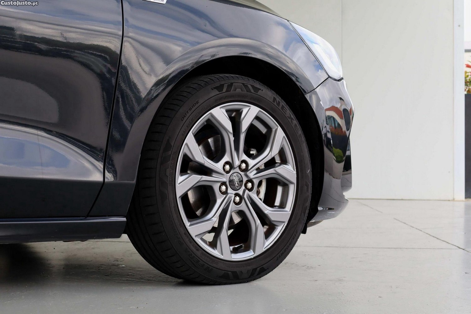 Ford Focus SW 1.0 EcoBoost MHEV ST-Line — fotografia 24