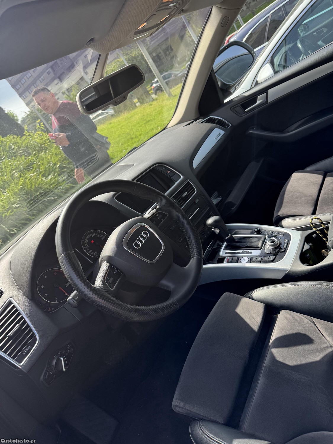 Audi Q5 Q-tronic — fotografia 4