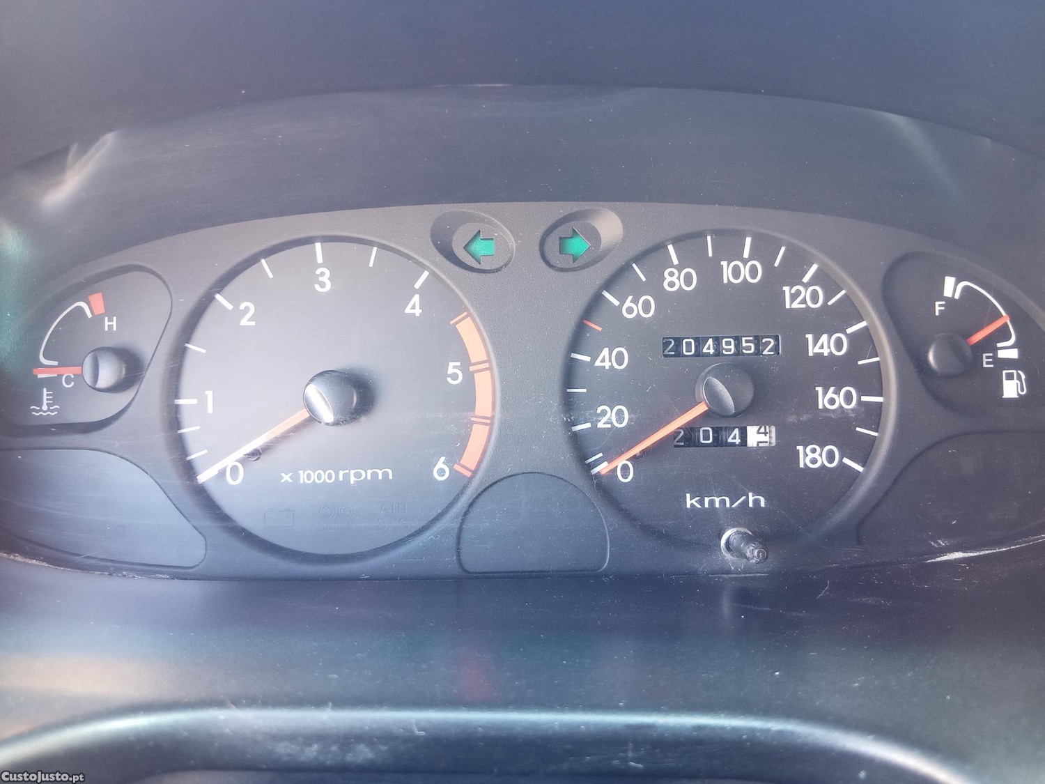 Hyundai H1 9 lugares — fotografia 4