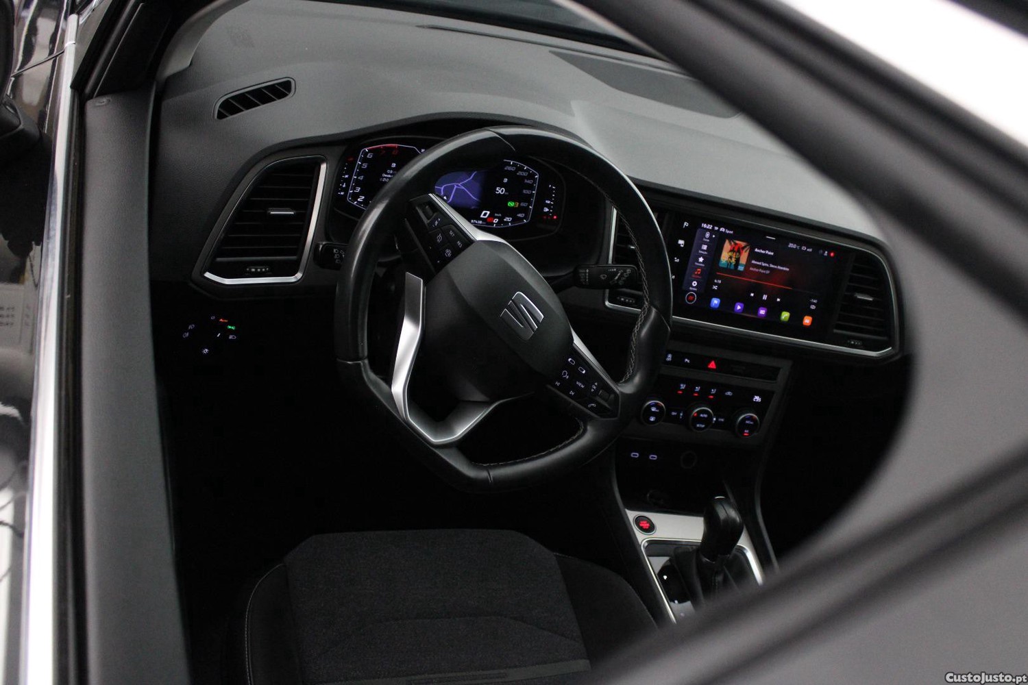 SEAT Ateca 1.5 TSI XPERIENCE DSG (AUTO) — fotografia 7
