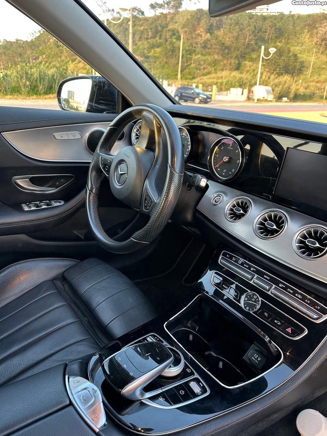 Mercedes-Benz E 220 Cabrio — fotografia 7