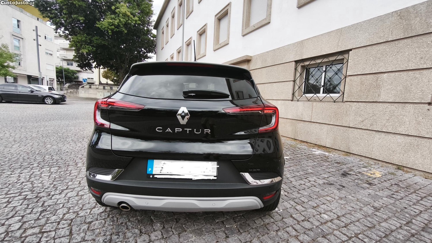Renault Captur CAPTUR 1.3 TCE EXCLUSIVE EDC — fotografia 6
