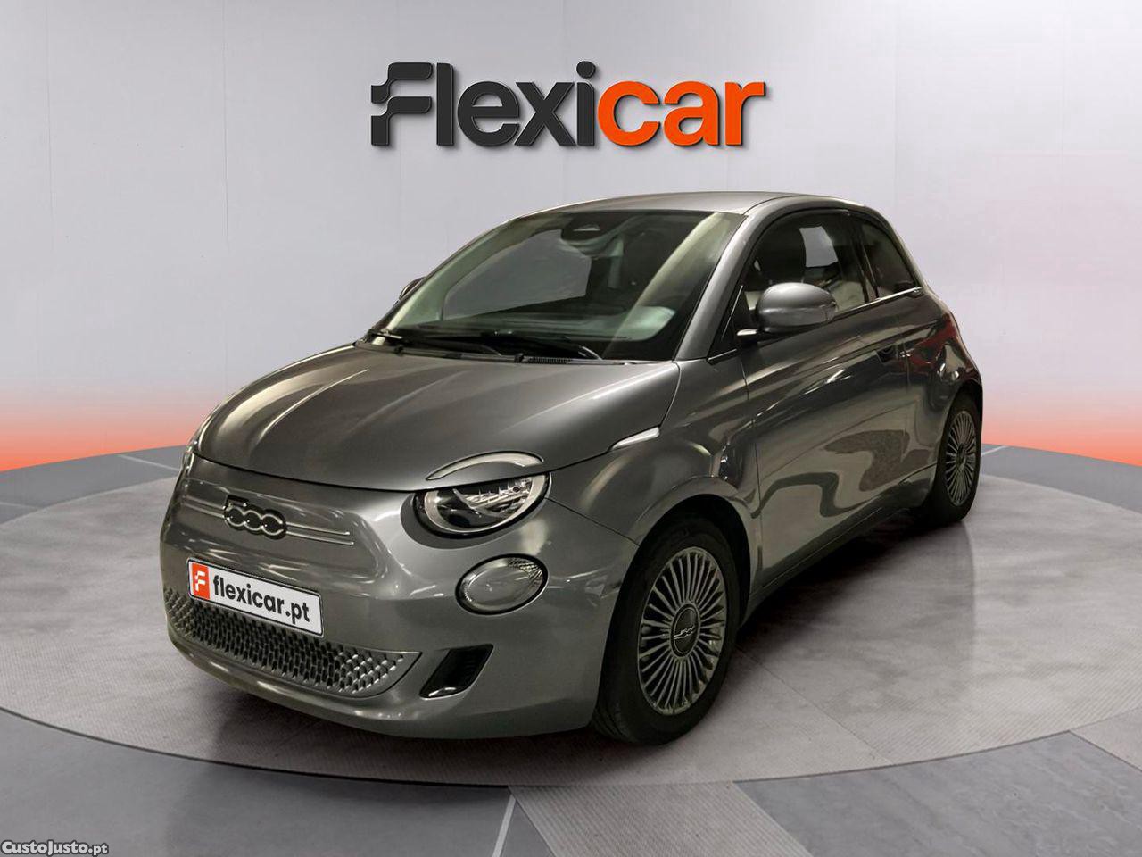 Fiat 500 e Icon Plus 42 KWh — fotografia 21