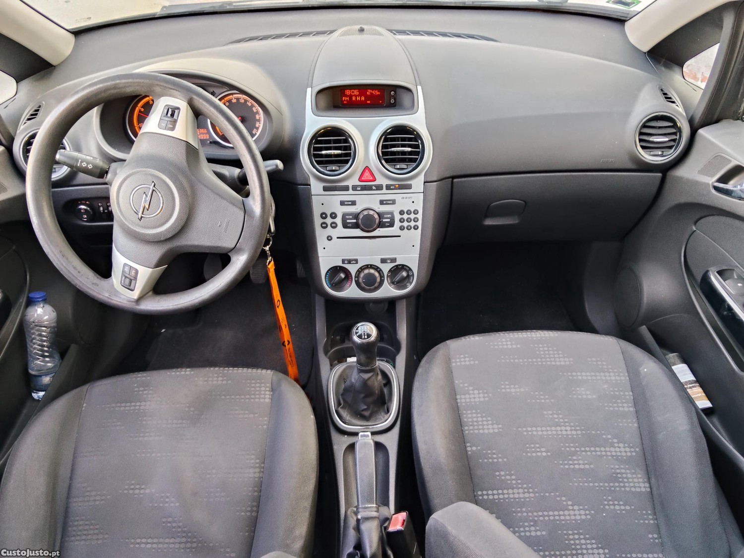Opel Corsa 1.3 CDTI a/c — fotografia 4