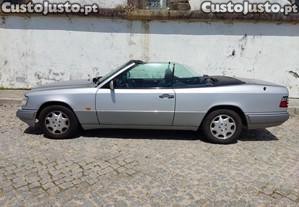 Mercedes-Benz E 220 Cabriolet, A124/W124,150 cv, 1997,c/ hardtop e windshield — fotografia 8