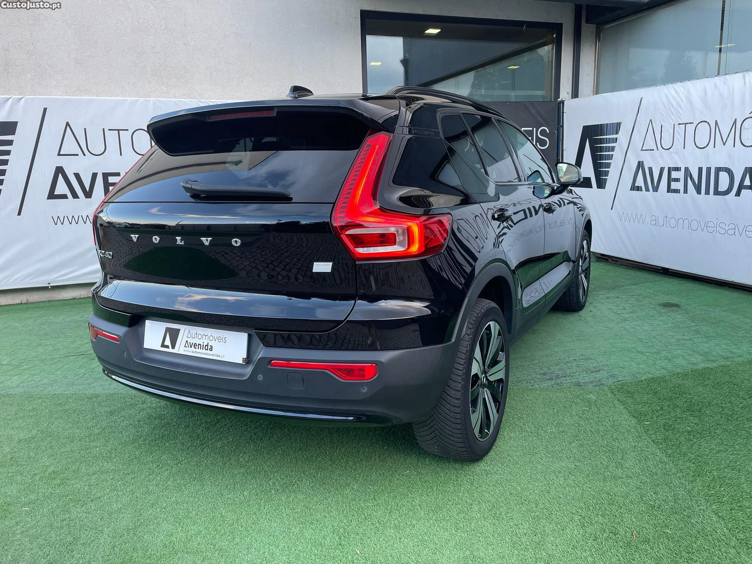 Volvo XC 40 Recharge Plus — fotografia 17