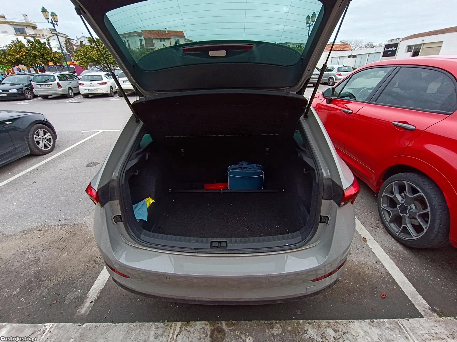 Skoda Scala koda1.0 TSI Monte Carlo DSG | 110 cv — fotografia 2