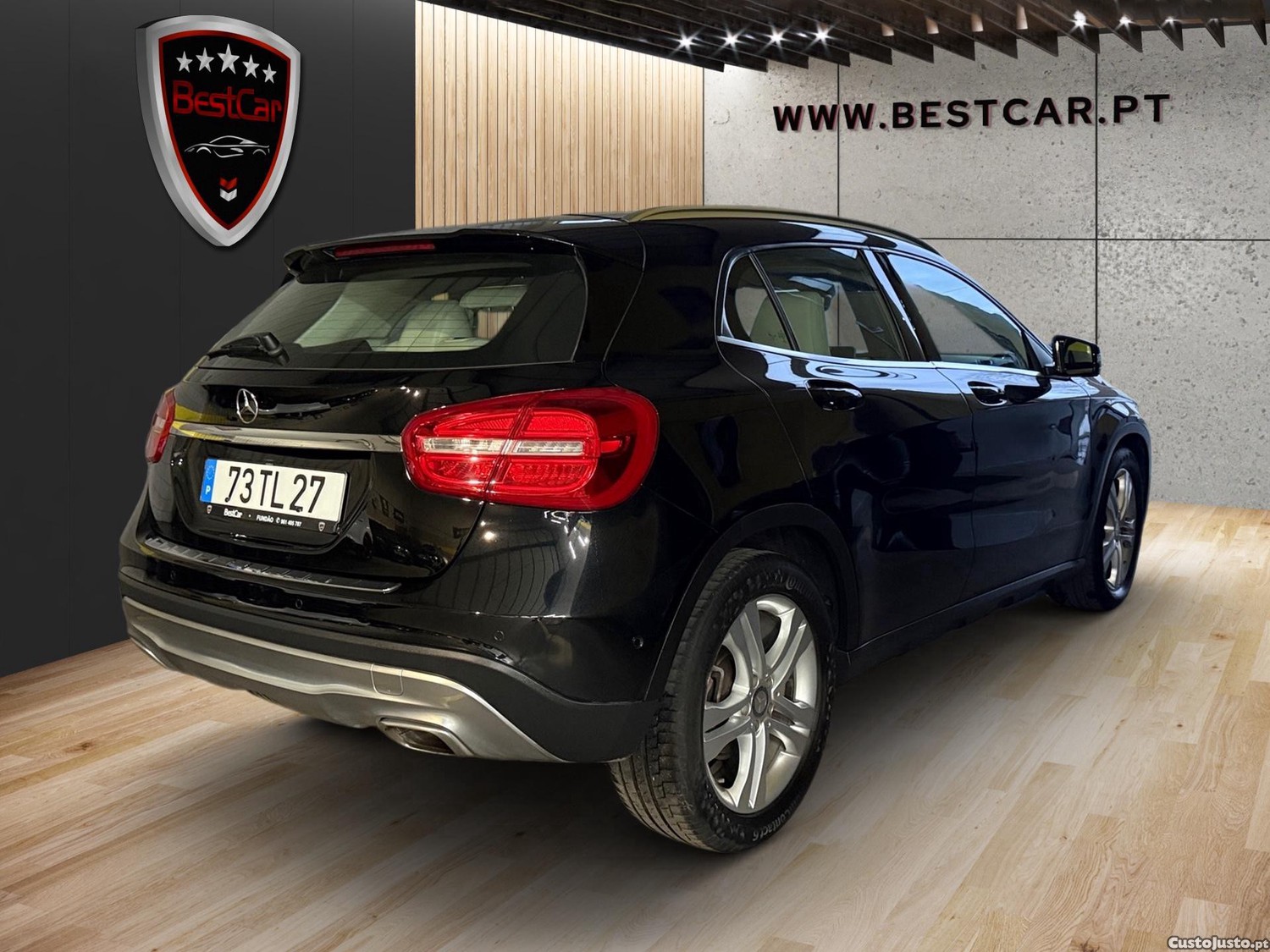 Mercedes-Benz GLA 200 d - 16 — photo 3