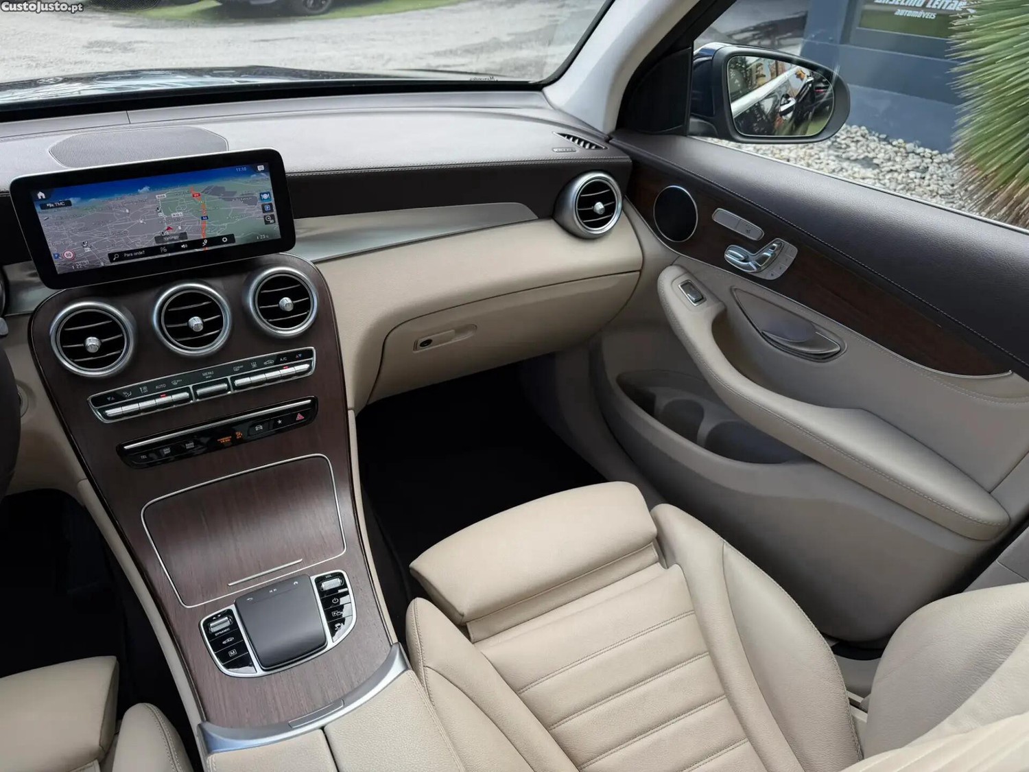 Mercedes-Benz GLC 300 de 4Matic — fotografia 3