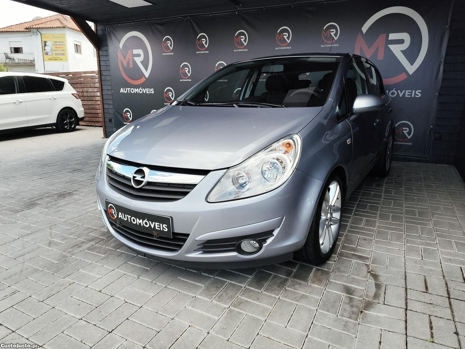 Opel Corsa 1.3 CDTi Cosmo - 08 foto 2
