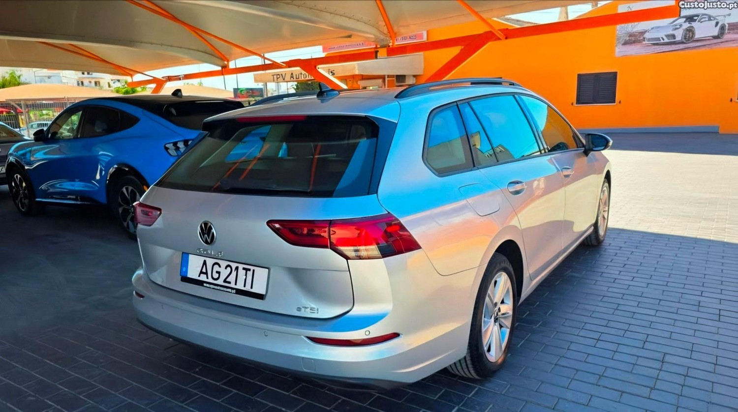 VW Golf Variant 1.0 eTSI Life DSG - 21 foto 2