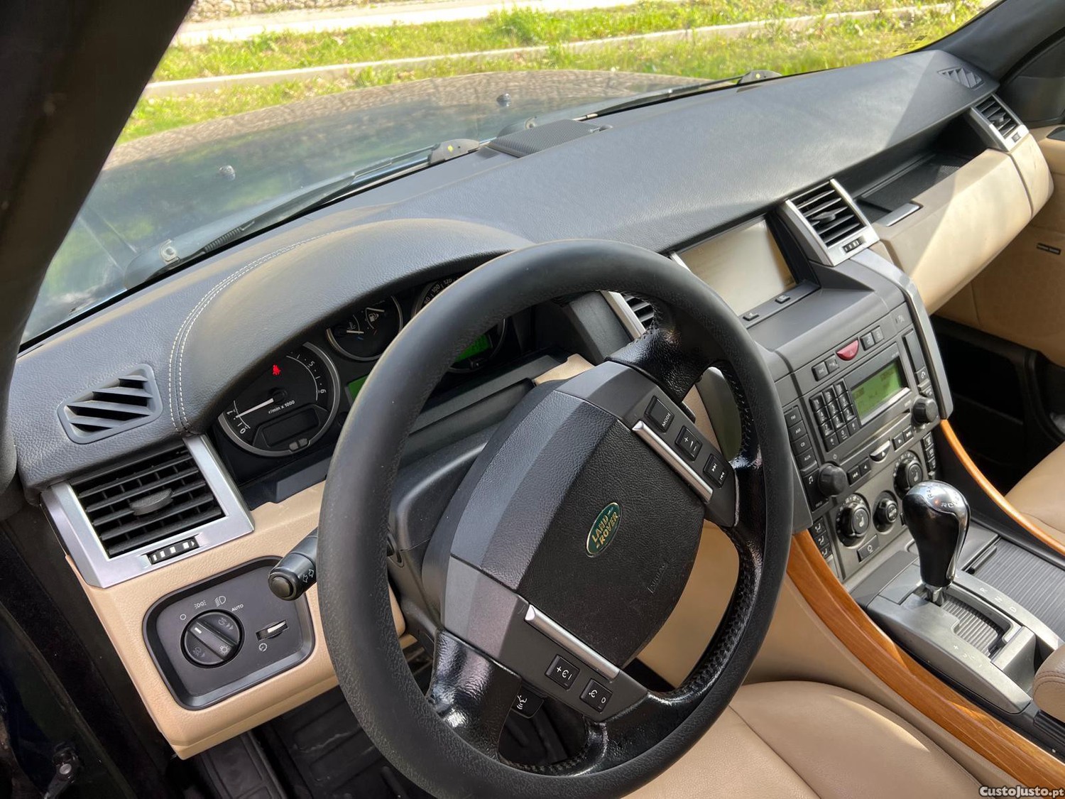 Land Rover Range Rover 2,7 TDV6 AWD — photo 3